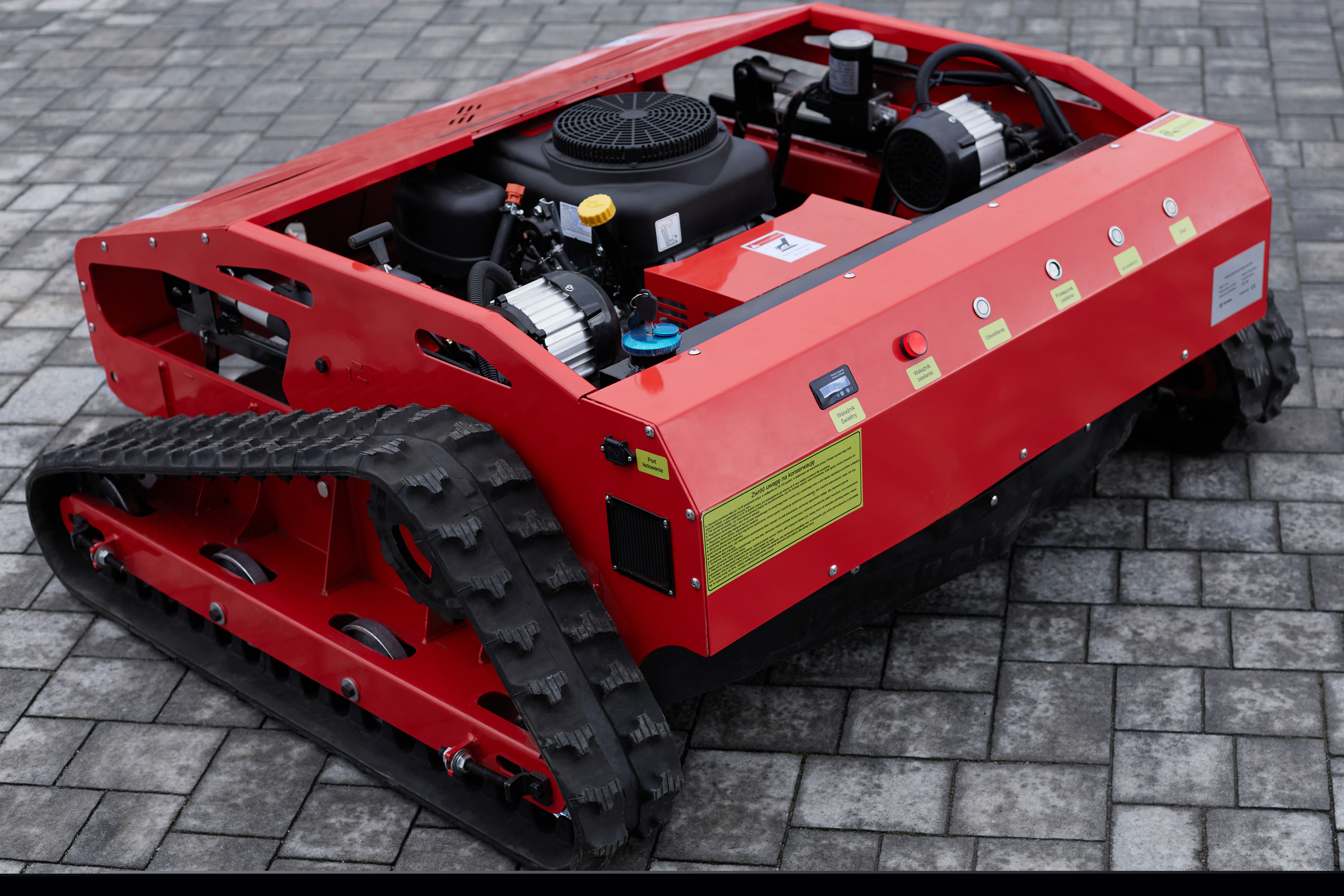 Szerokość robocza 100 cm – Efektywne koszenie dużych powierzchni
