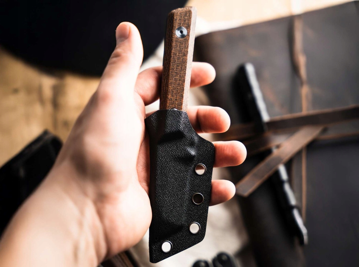 Solidna pochwa Kydex – ochrona i wygoda