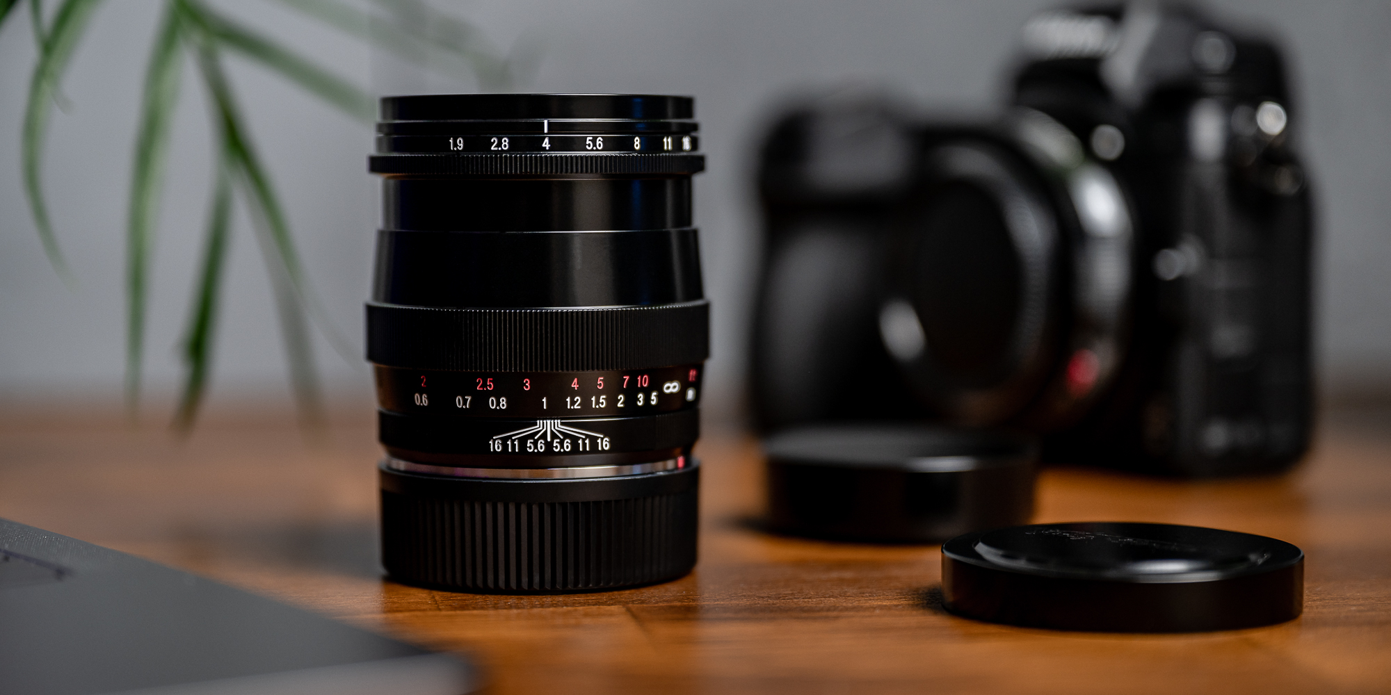 Obiektyw Voigtlander Ultron 75 mm f/1,9 do Leica M - SC