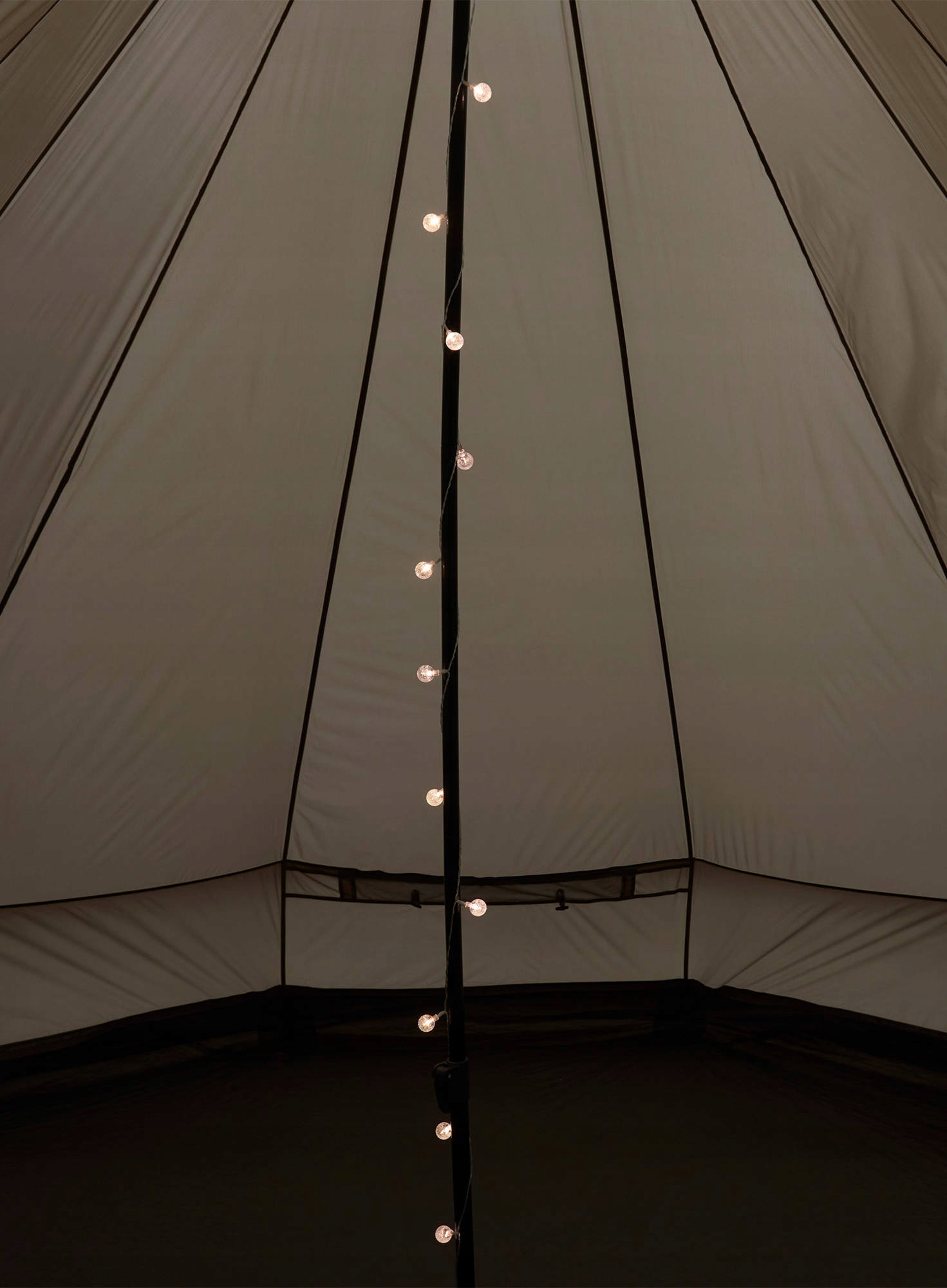 Wyjątkowy klimat wieczorów na łonie natury