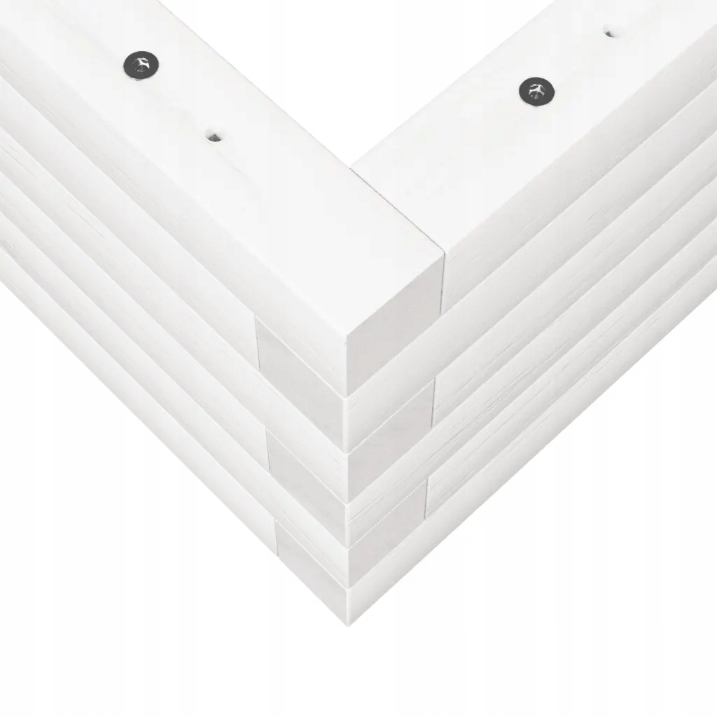 Stabilna konstrukcja z litego drewna sosnowego