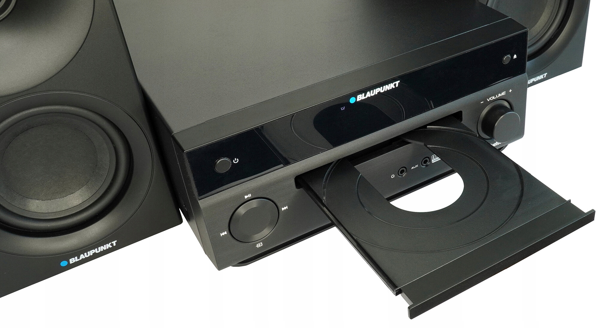 Wbudowany tuner FM z pamięcią 40 stacji