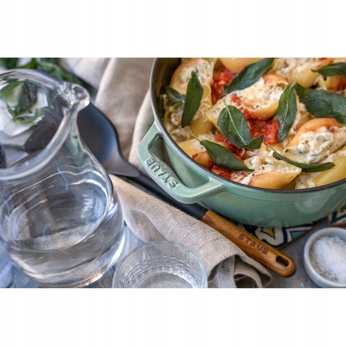 Wysoka jakość materiałów – Trwałe żeliwo i emaliowana powierzchnia