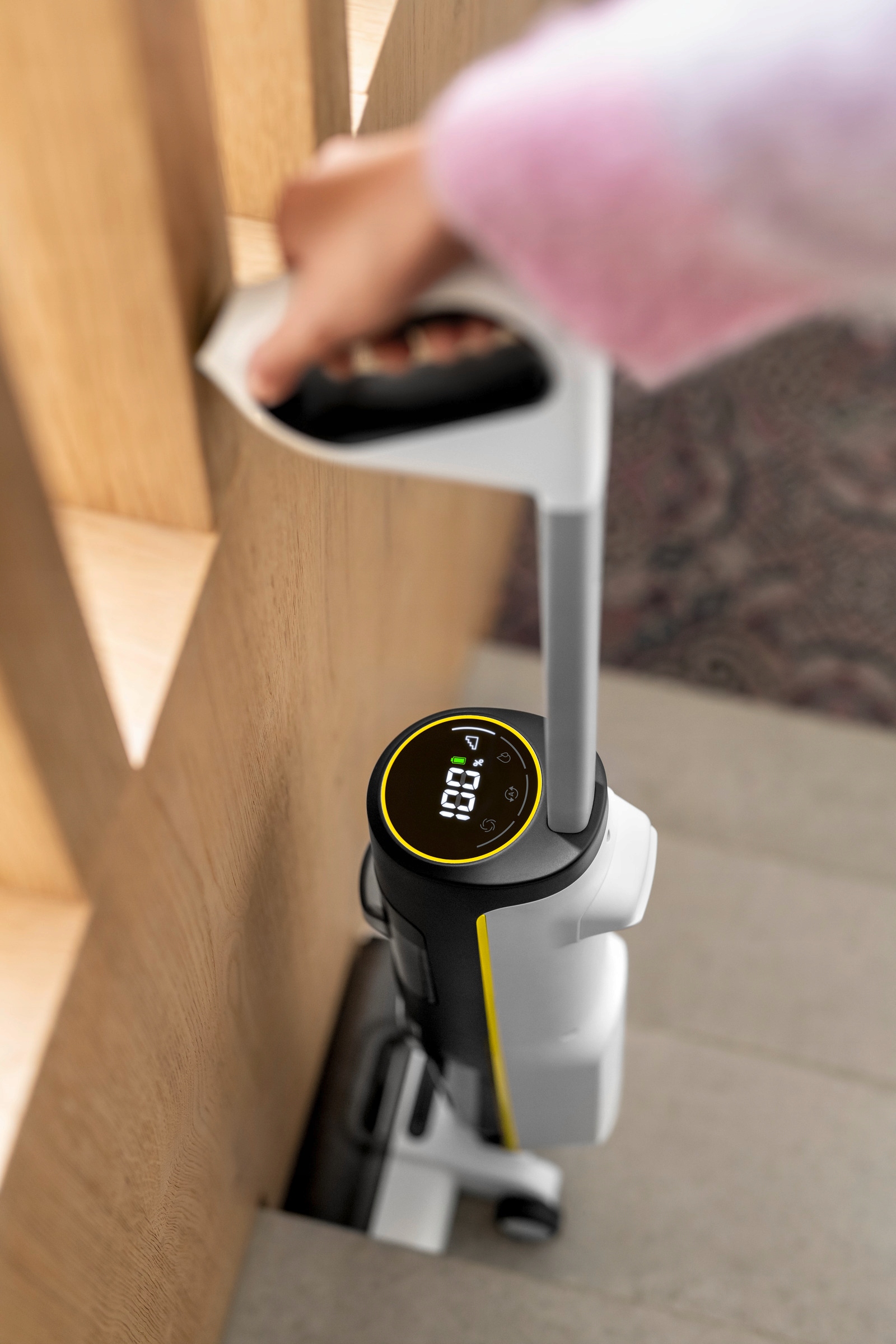 Wydajność i czas pracy – do 45 minut bezprzewodowego czyszczenia