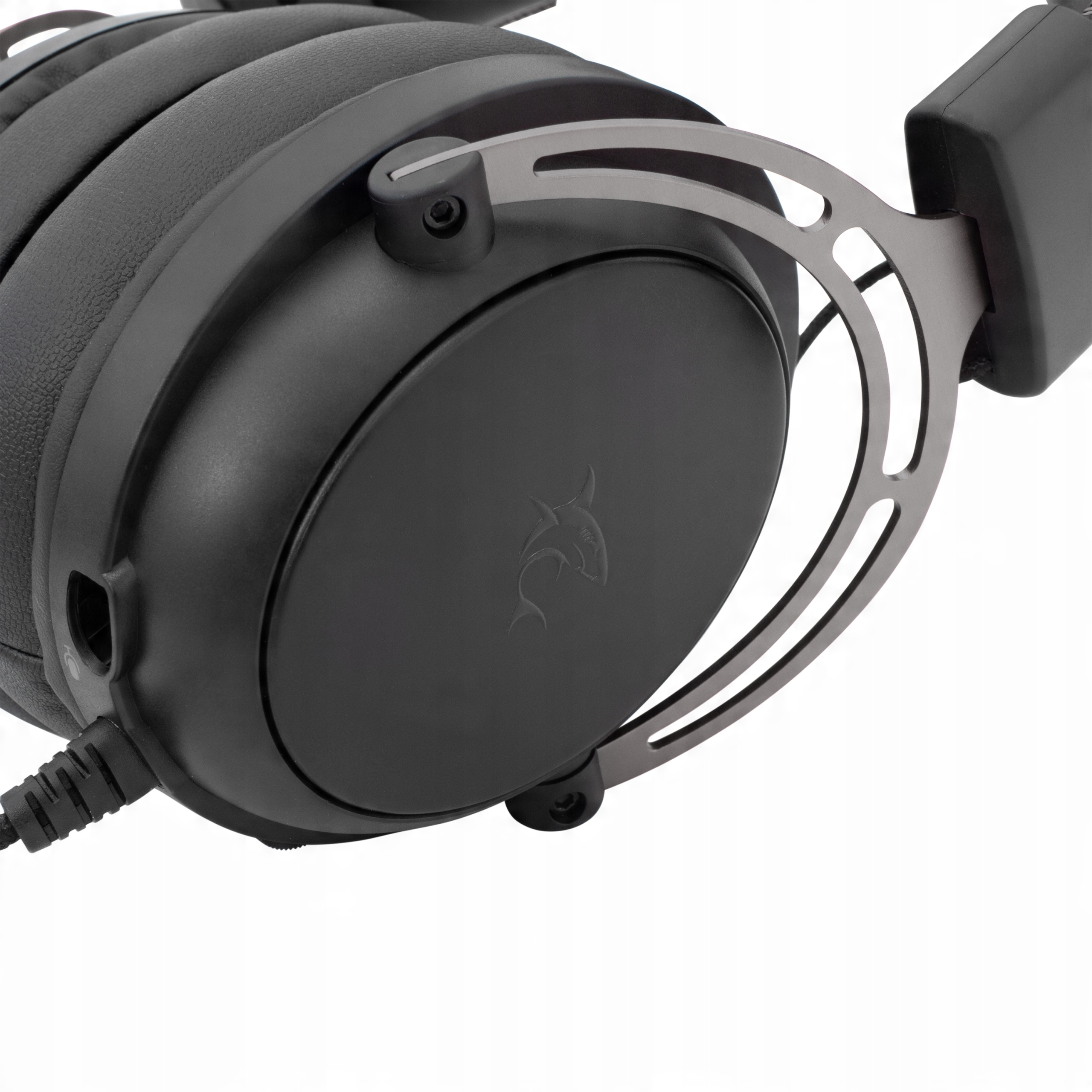 Krystalicznie czysty dźwięk stereo z przetwornikami 53 mm