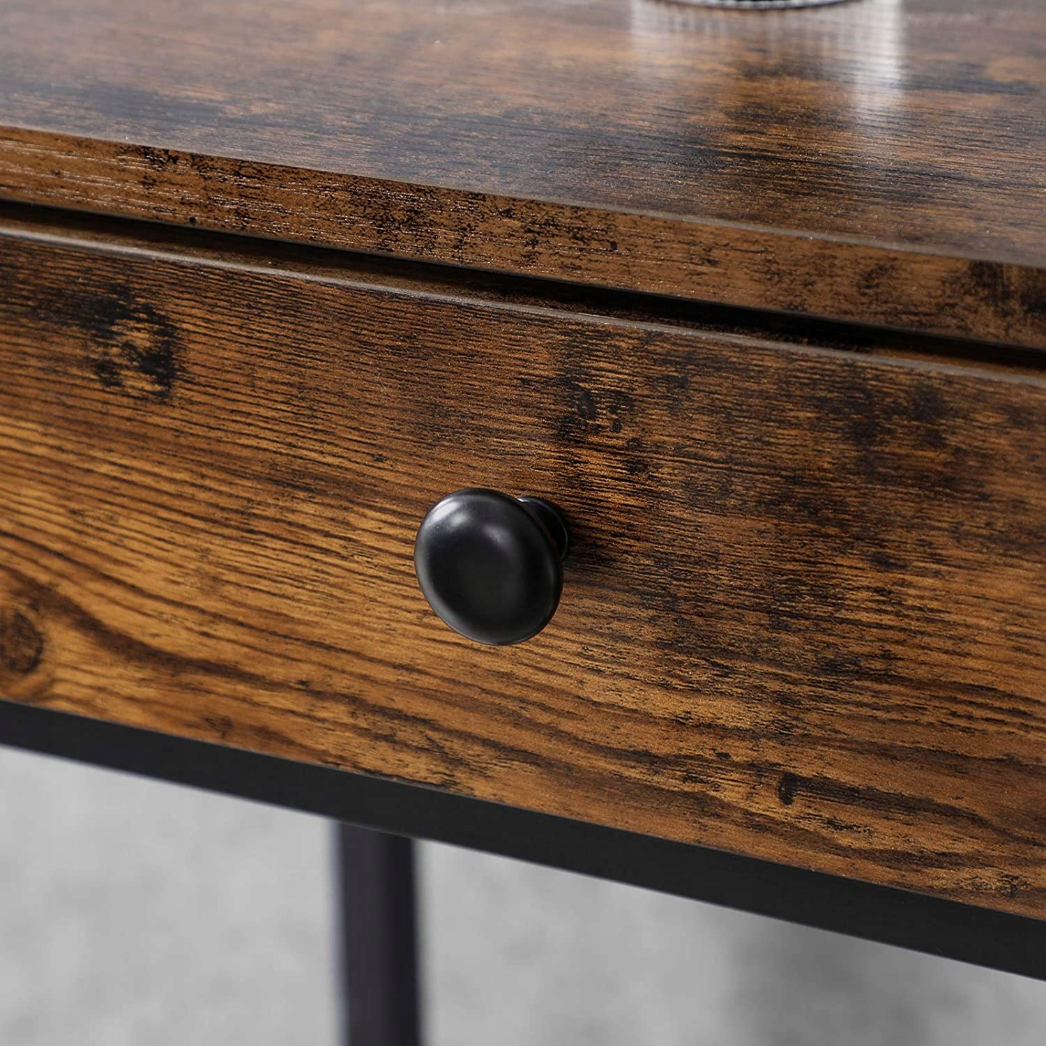 Łatwy montaż – Prosta instrukcja i oznaczone części