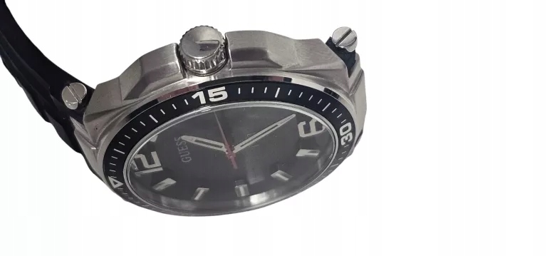 Wodoszczelność do 50m – Idealny na każdą okazję