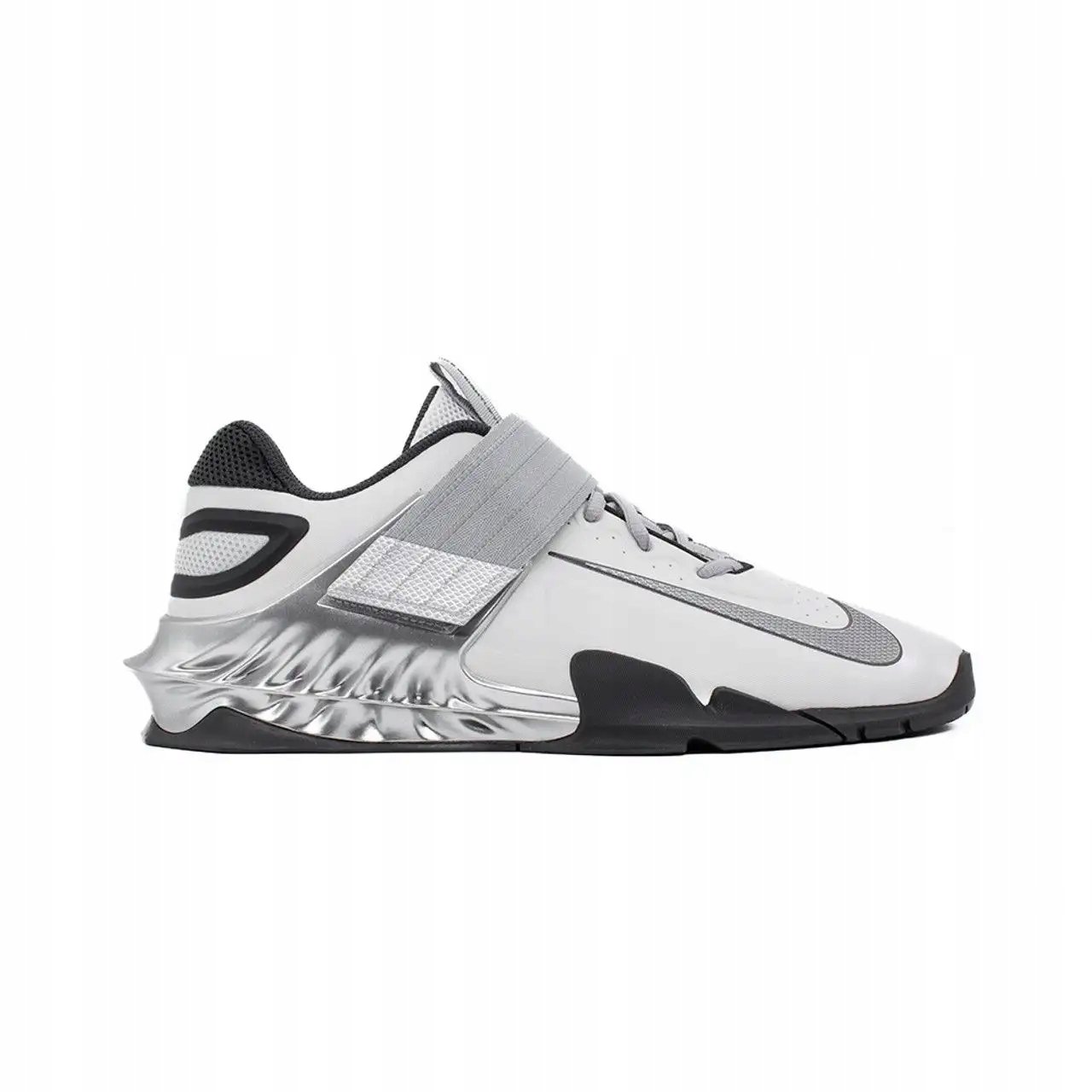 Nike Savaleos SE FZ8664-001 – Idealne buty do podnoszenia ciężarów