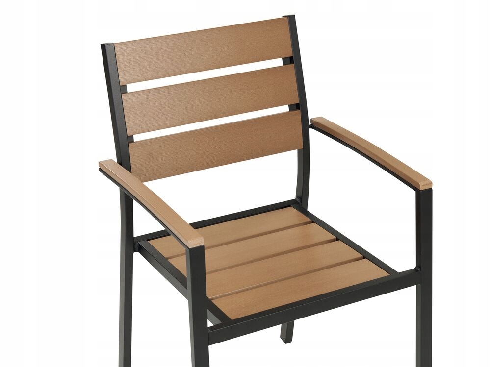 Komfortowe krzesła z podłokietnikami