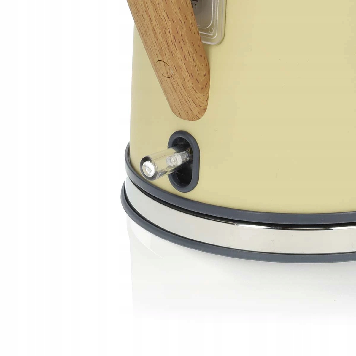 Wydajność i moc – 2200 W dla szybkiego gotowania