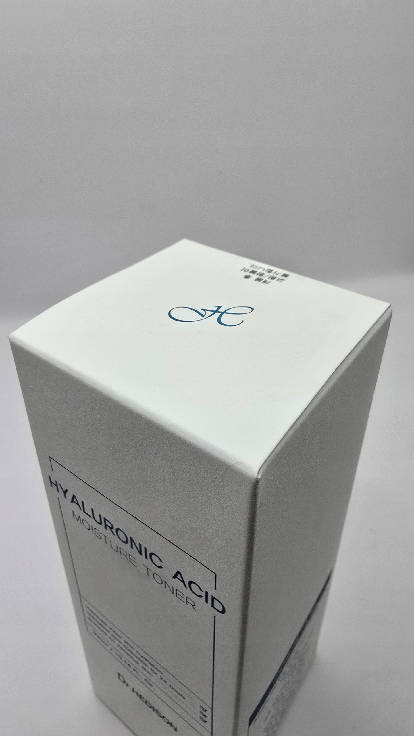 Składniki aktywne: beta-glukan, kwas hialuronowy, niacynamid