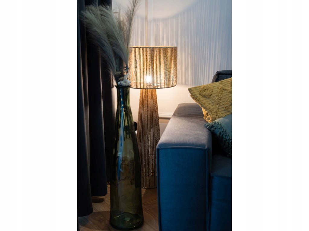 Rodzaj gwintu i zasilanie – E27 i sieciowe zasilanie dla wygody