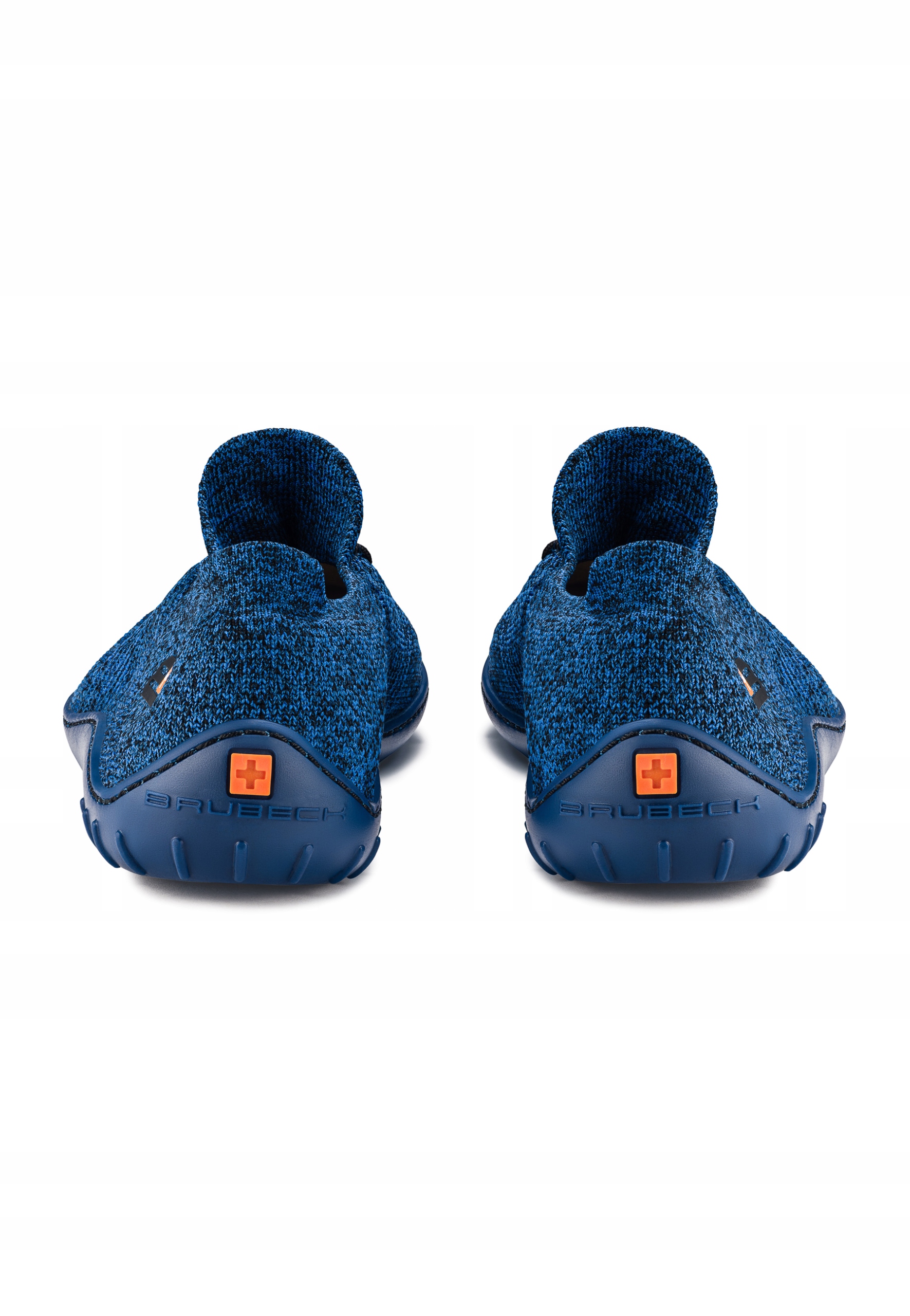 Minimalistyczny design i naturalny ruch stopy