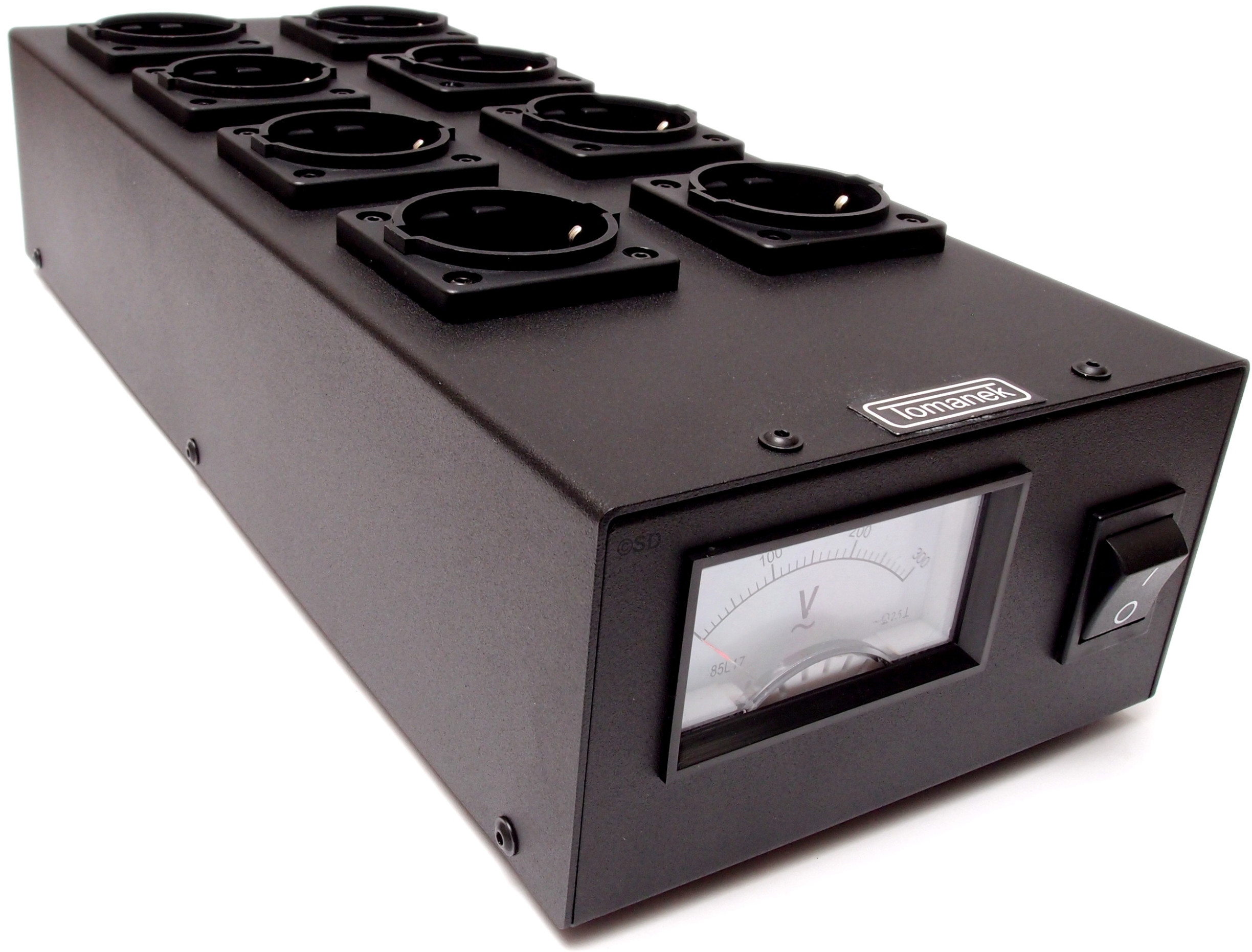 Zintegrowany woltomierz dla łatwego monitorowania