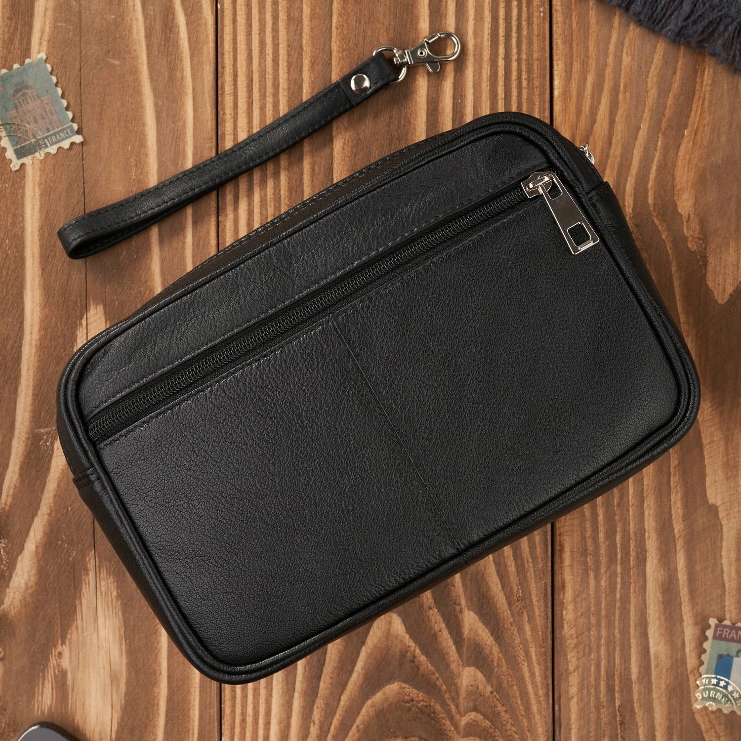 Bezpieczeństwo i komfort użytkowania – odpinany pasek na nadgarstek