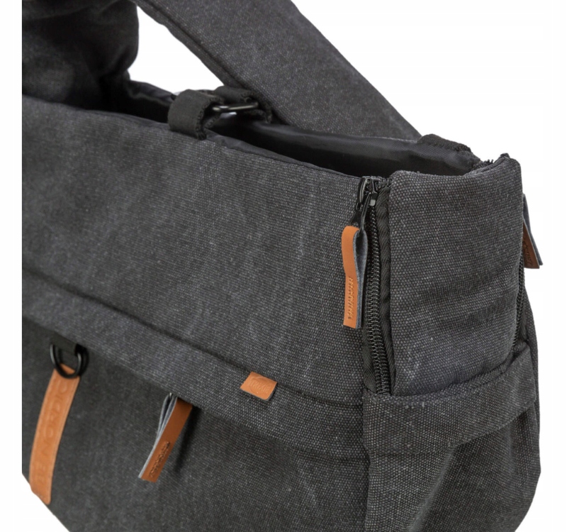 Wygodne noszenie dzięki szerokiemu paskowi