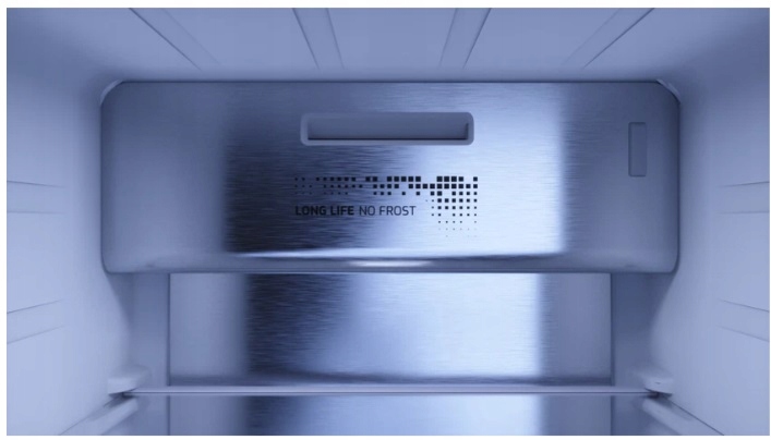 Elegancki design – Czarne szklane drzwi i nowoczesny wygląd