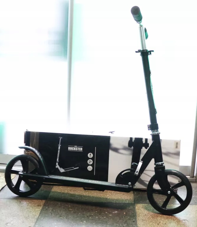 Łatwość przenoszenia i składania hulajnogi