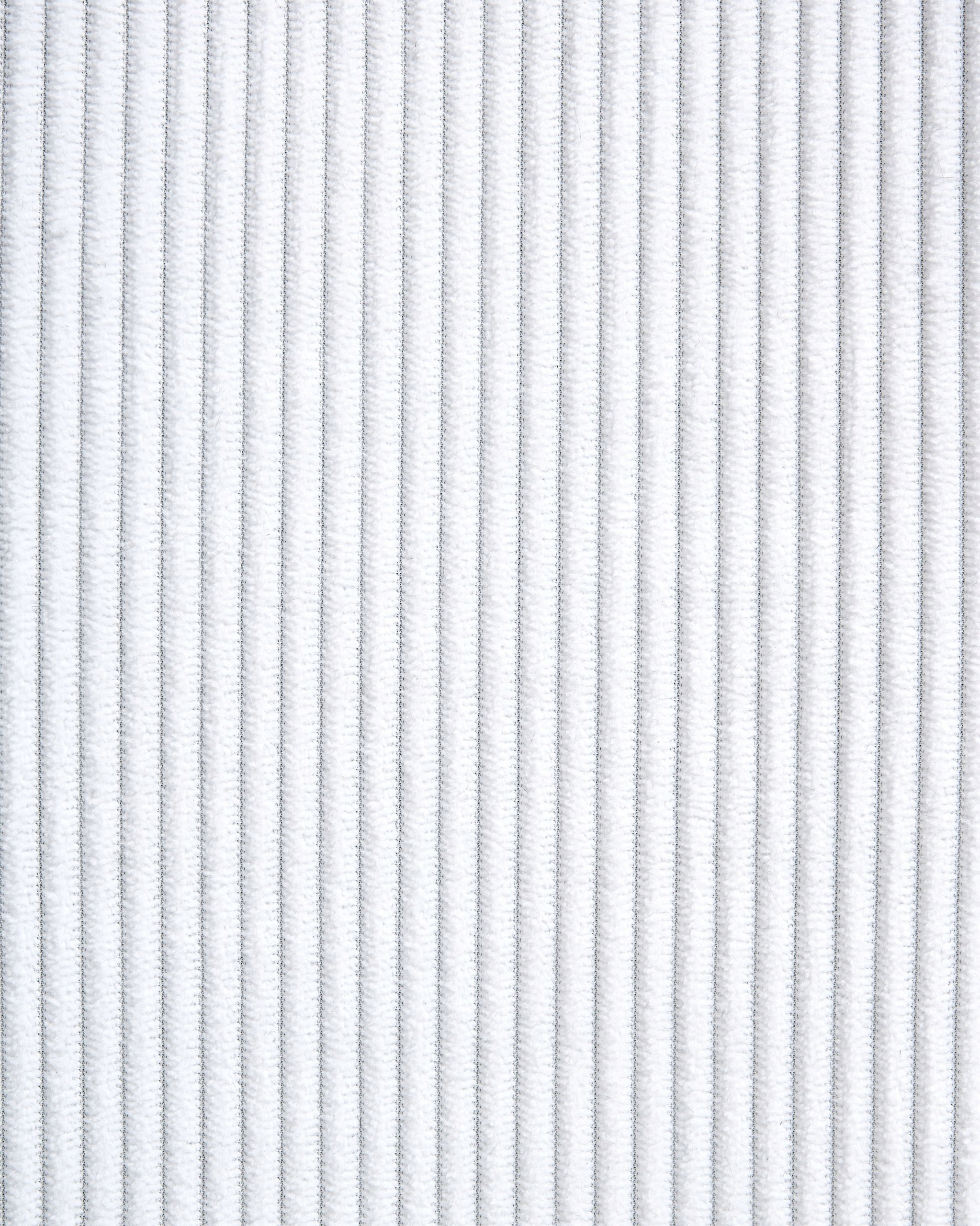 Cechy dodatkowe: ochrona podłogi i wytrzymałość