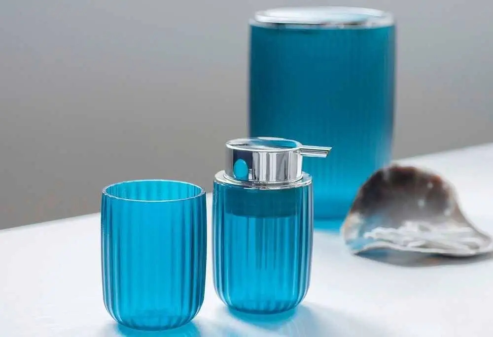 Zgrabny design i kolor morski – Idealne dopasowanie do wnętrza