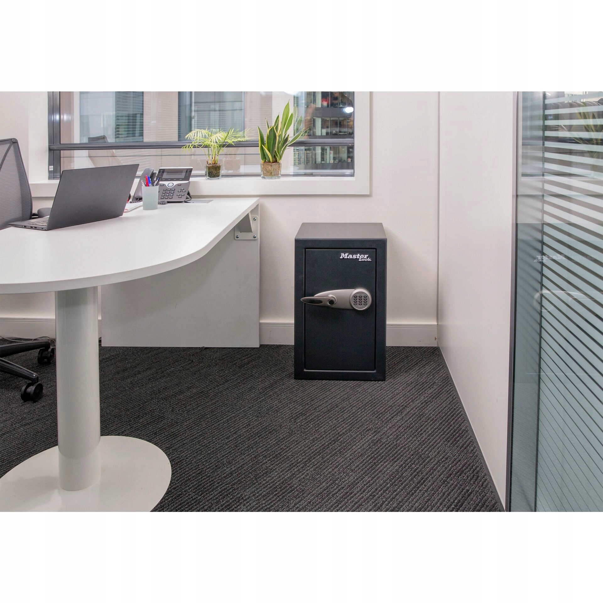 Zaawansowany system zamykania z programowalnym kodem PIN