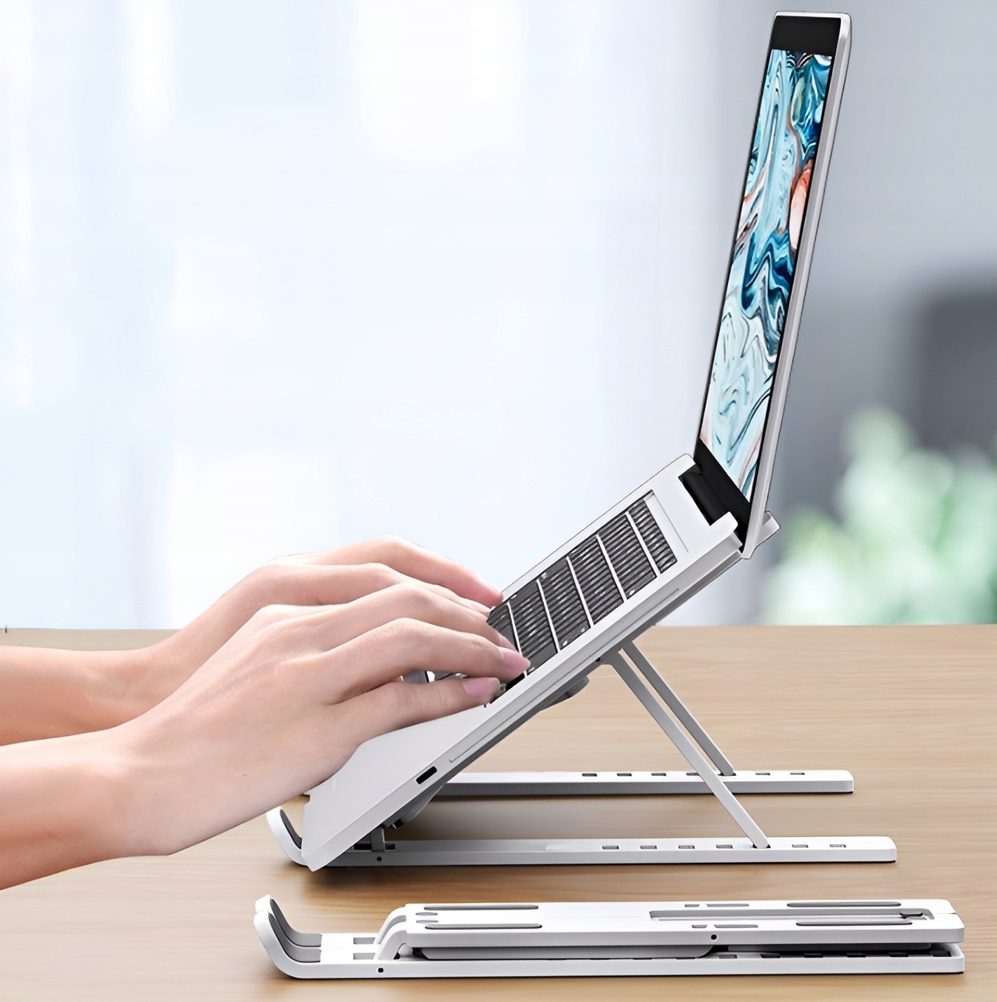 Podstawka pod laptop aluminiowa 13 cali – Komfort i ergonomia w pracy