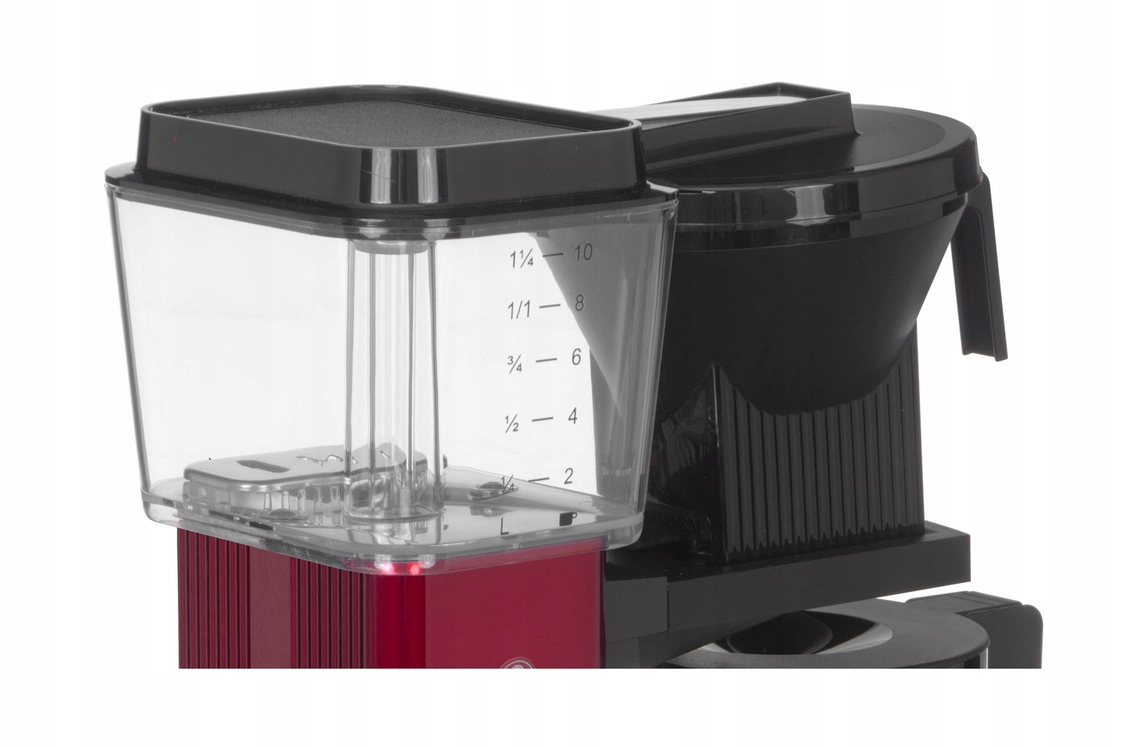 Pojemność zbiornika na wodę – Przygotuj do 10 filiżanek kawy