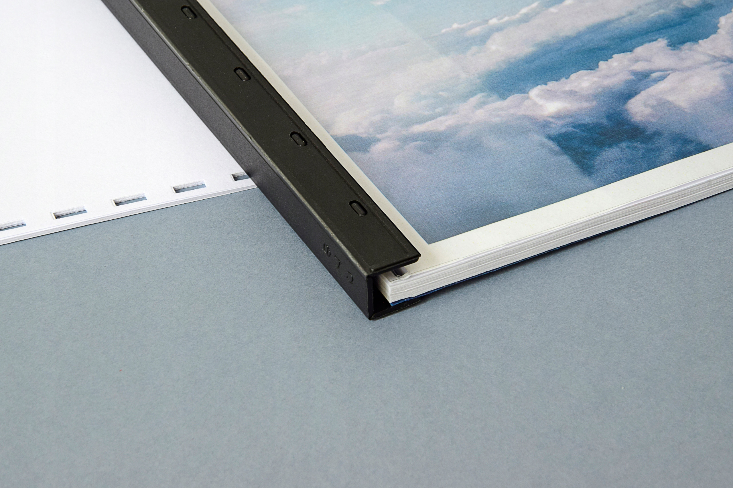 Otwieranie i zamykanie listwy – Szybki dostęp do zawartości