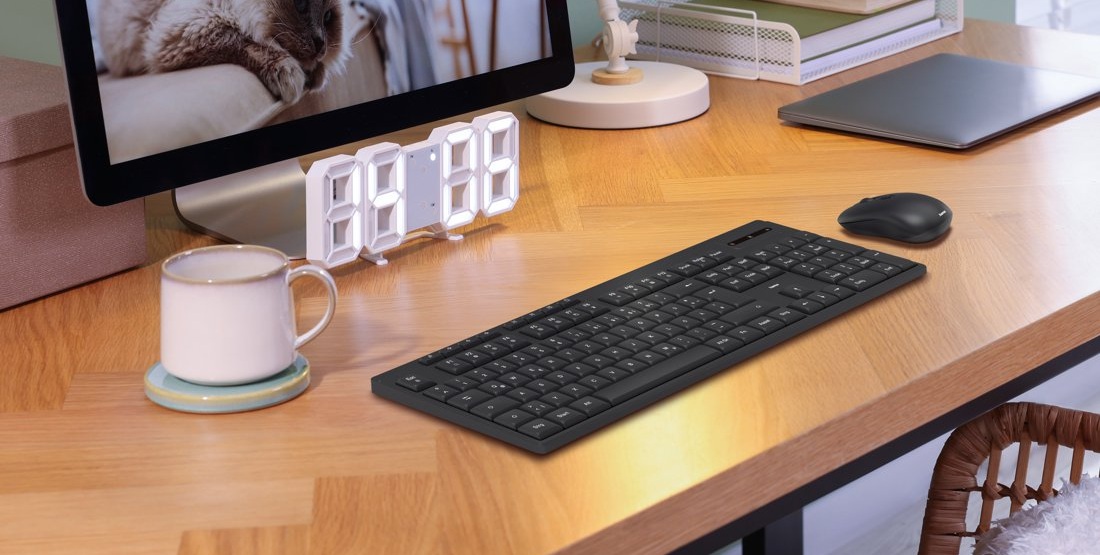 Bezprzewodowy zestaw WKM-200 z klawiaturą i myszą