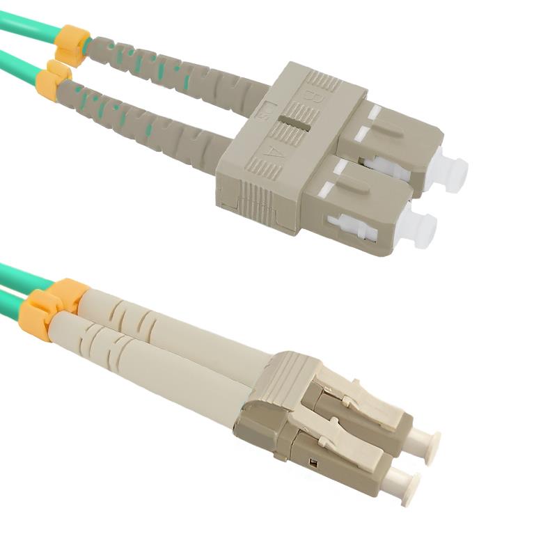 Optic Patchcord LC/UPC - SC/UPC MM 50/125 OM4 3m – Wydajność i niezawodność w sieciach