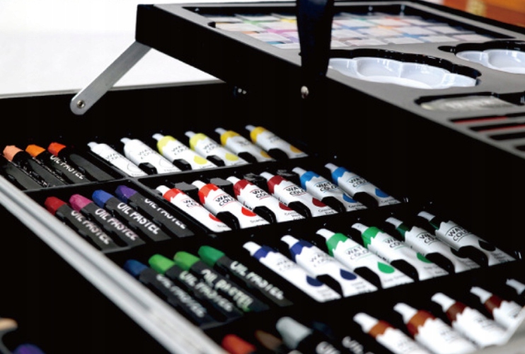 Wygodne przenoszenie – Zestaw artystyczny w podróży