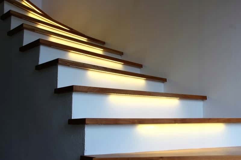 Eco Light Taśma LED 300 diod 2835 IP20 3000K – Idealne oświetlenie do Twojego domu