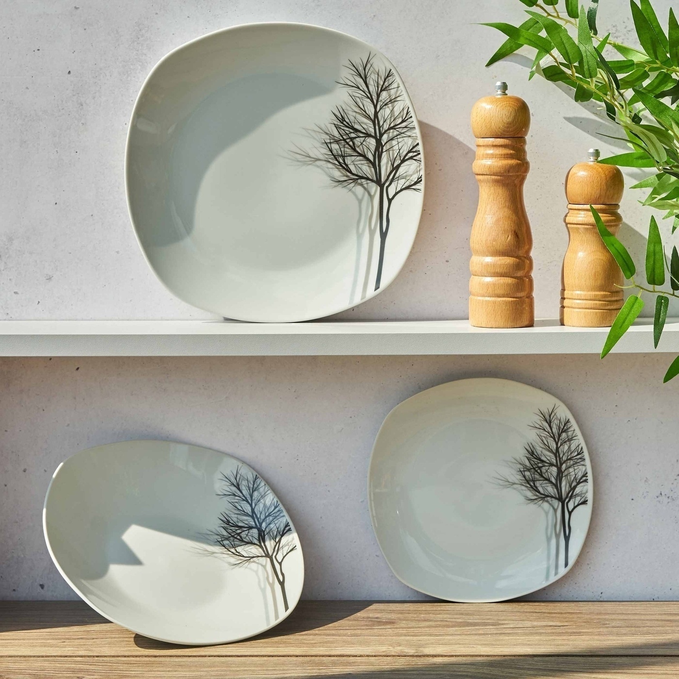 zestaw-kwadratowych-talerzy-porcelanowych-tadar-zi-5907558778946.jpg