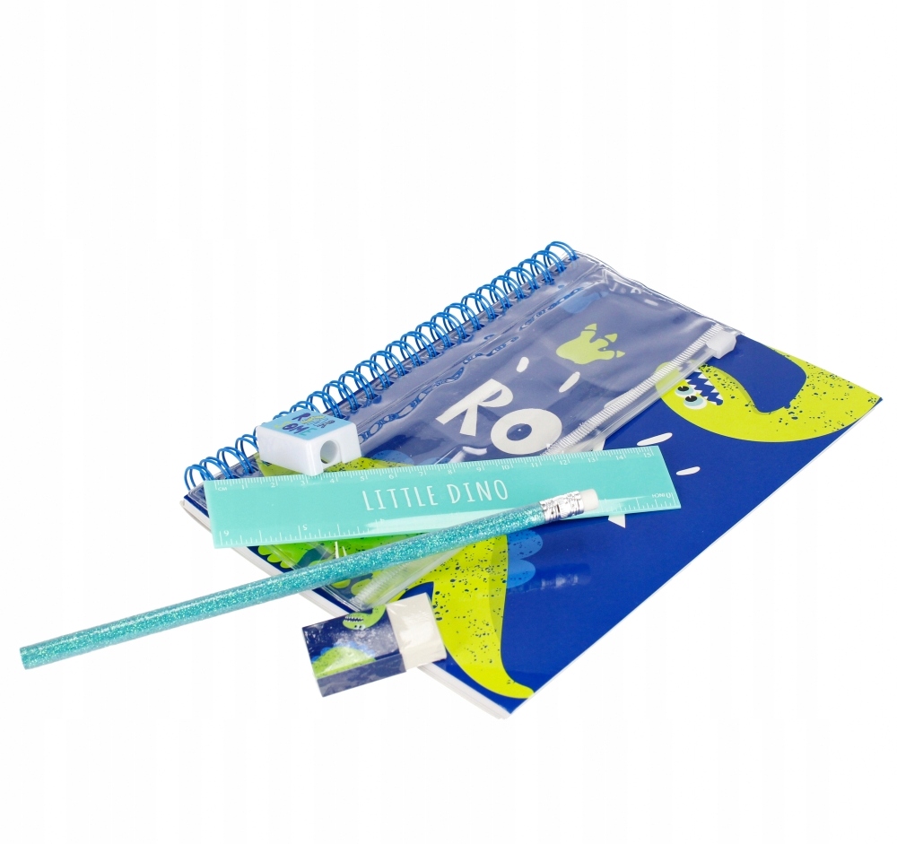 Praktyczne przybory szkolne w zestawie