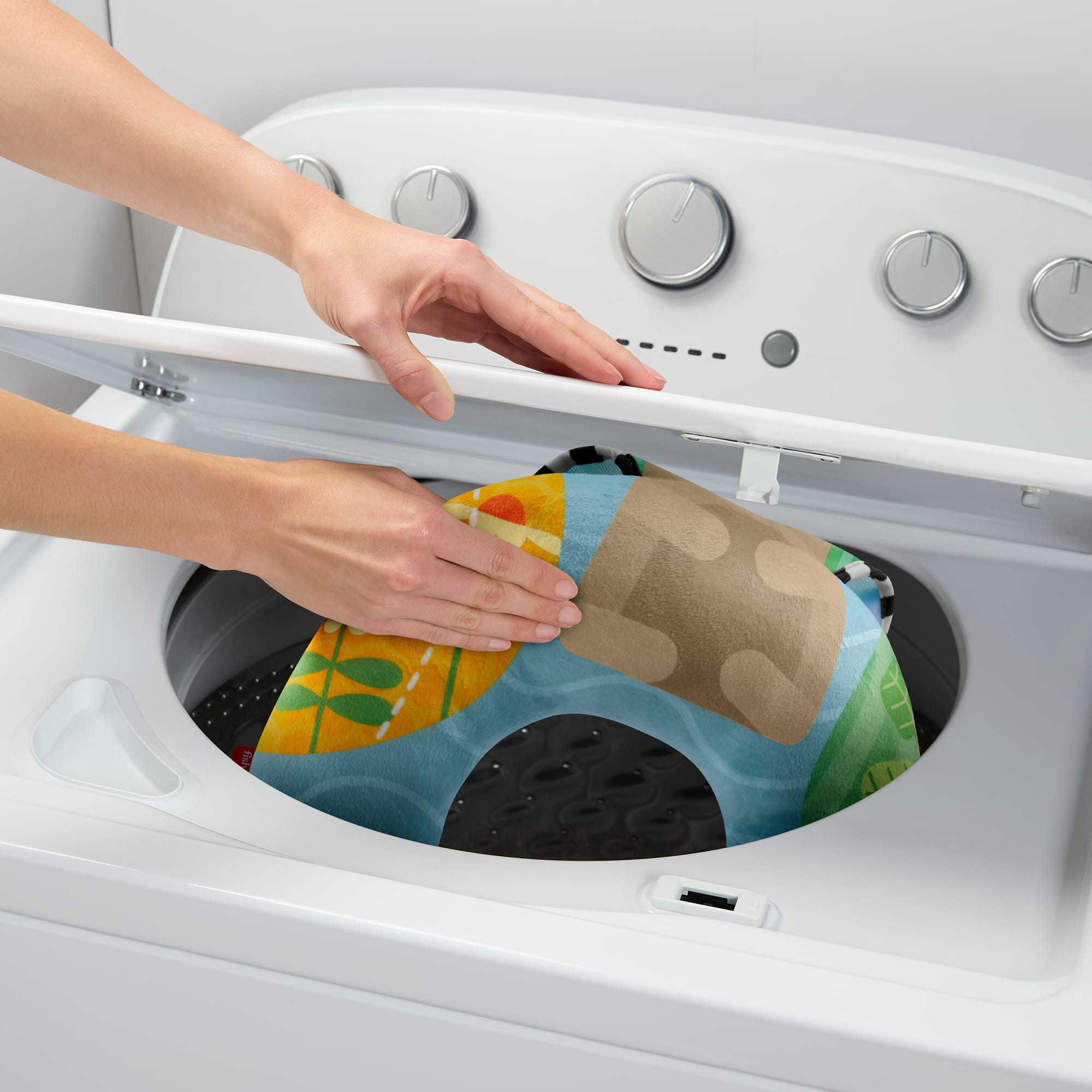 Wzmacnianie mięśni szyi i ciała podczas zabawy