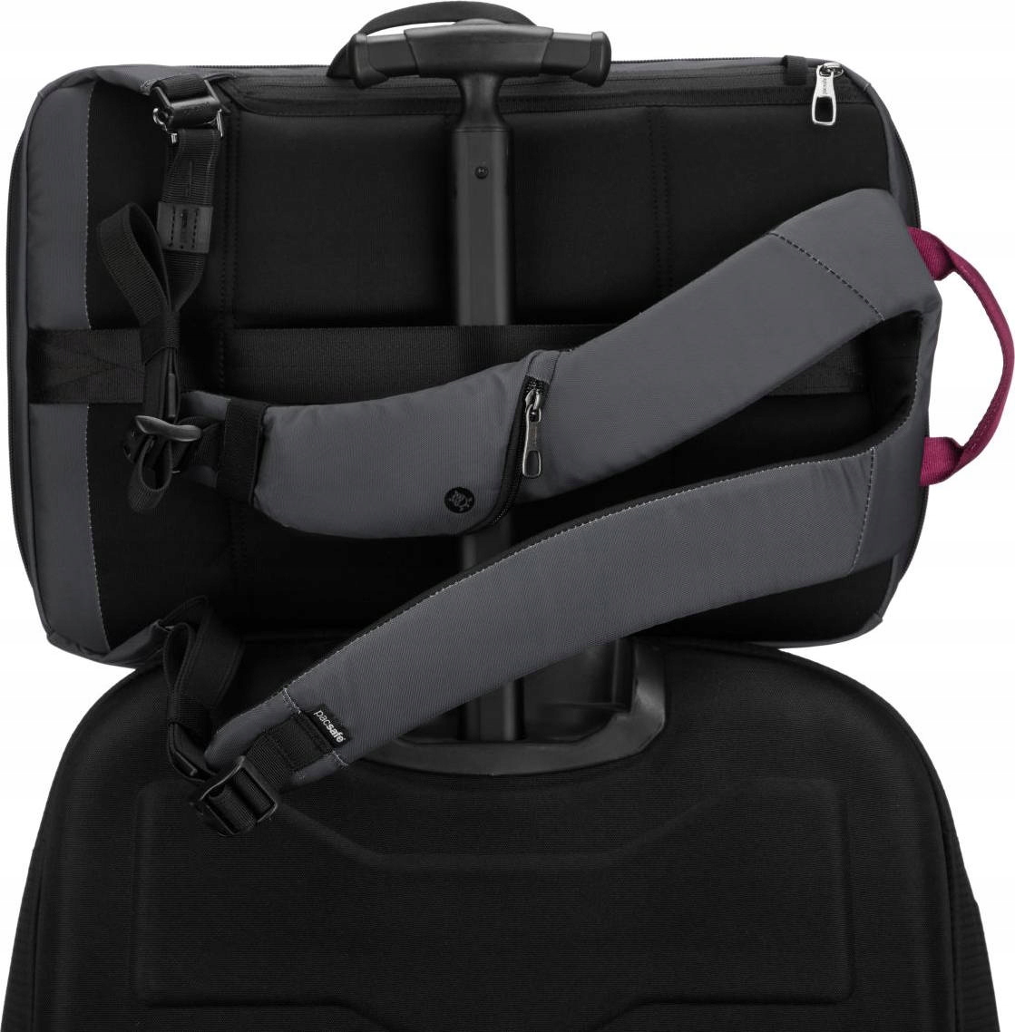 Ukryta kieszeń na cenne przedmioty