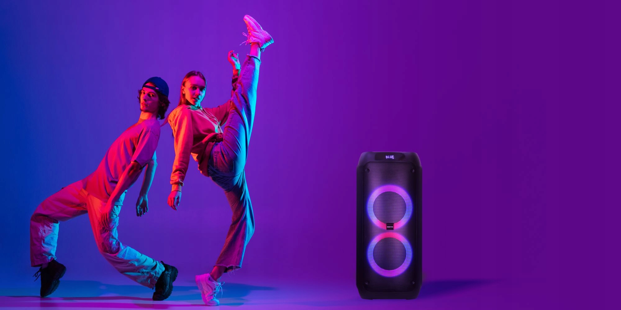 Imponująca moc 120W RMS – Dźwięk, który wypełni przestrzeń