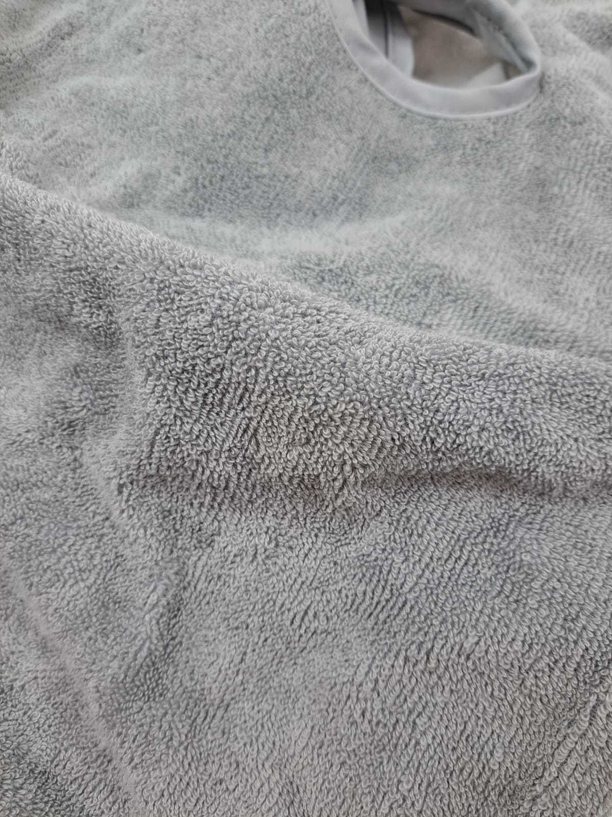Materiał absorbujący pot – Wygoda w każdych warunkach