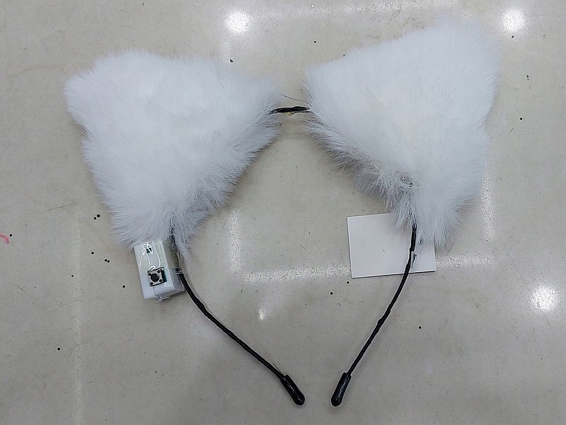 Wyjątkowy design z pluszowymi uszami