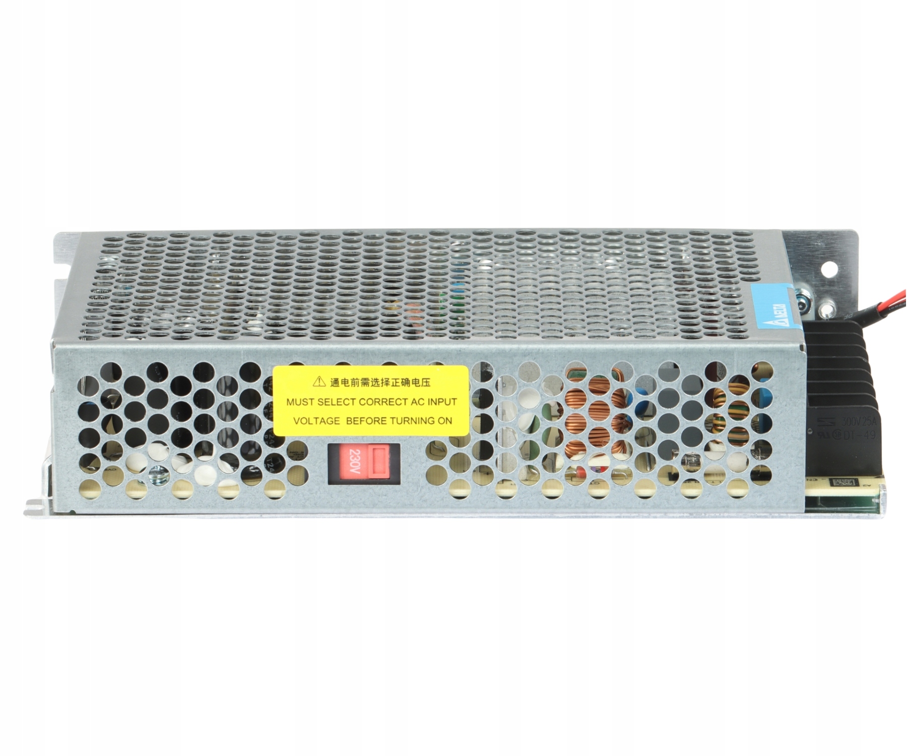 Regulacja napięcia – Precyzyjne ustawienia od 12 V do 14 V DC