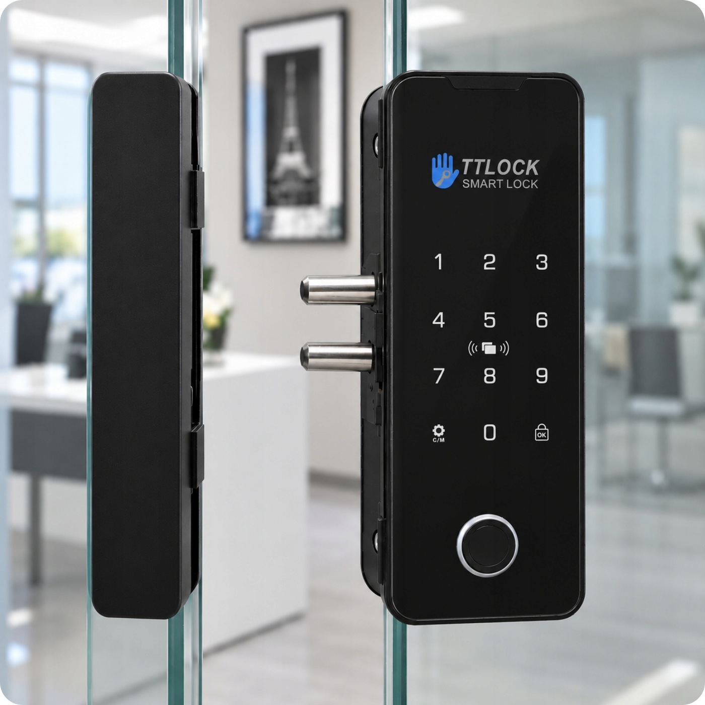 Zamek elektroniczny do drzwi szklanych na kod szyfr odcisk palca TTLOCK – Nowoczesne zabezpieczenie dla Twojego domu