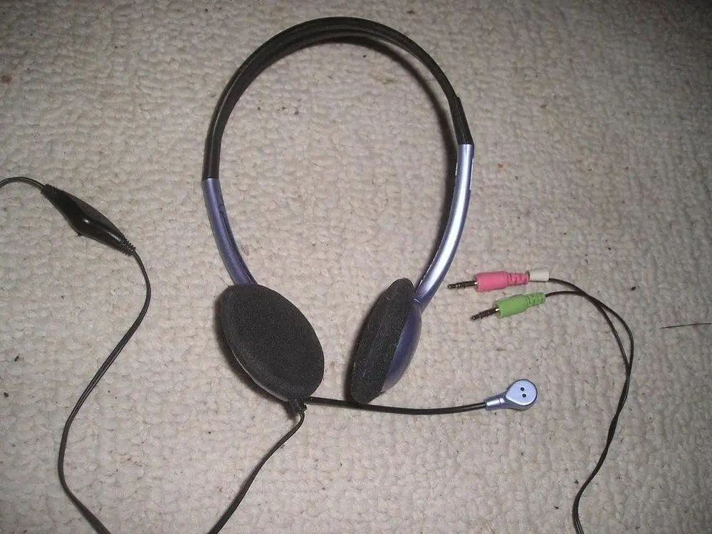 Genius HS-02B – Klasyczny zestaw słuchawkowy do komunikacji i muzyki