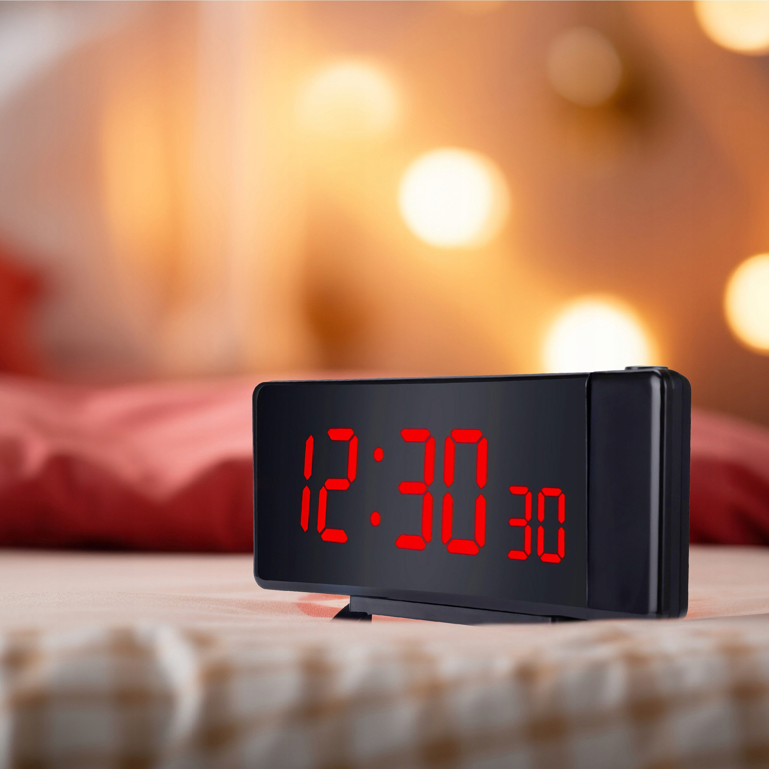 Dwa tryby budzenia – Wybierz dźwięk budzika lub ulubioną stację radiową