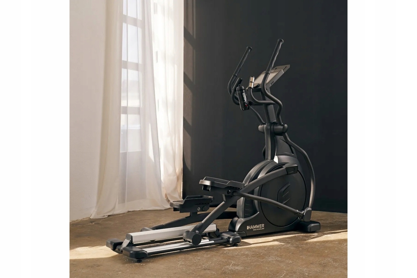 Orbitrek HAMMER MAXIMUM EL 8000 – Twój partner w domowym treningu