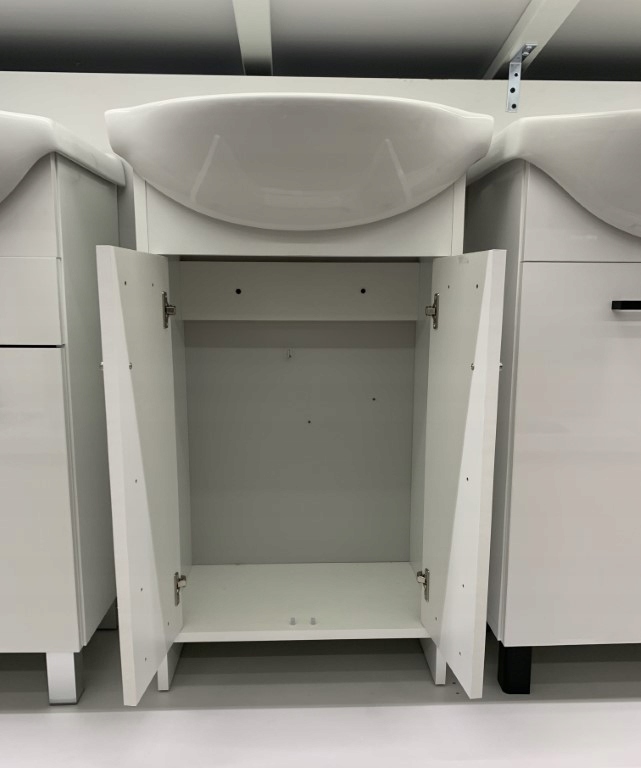 Zalety frontów wykonanych z płyty laminowanej