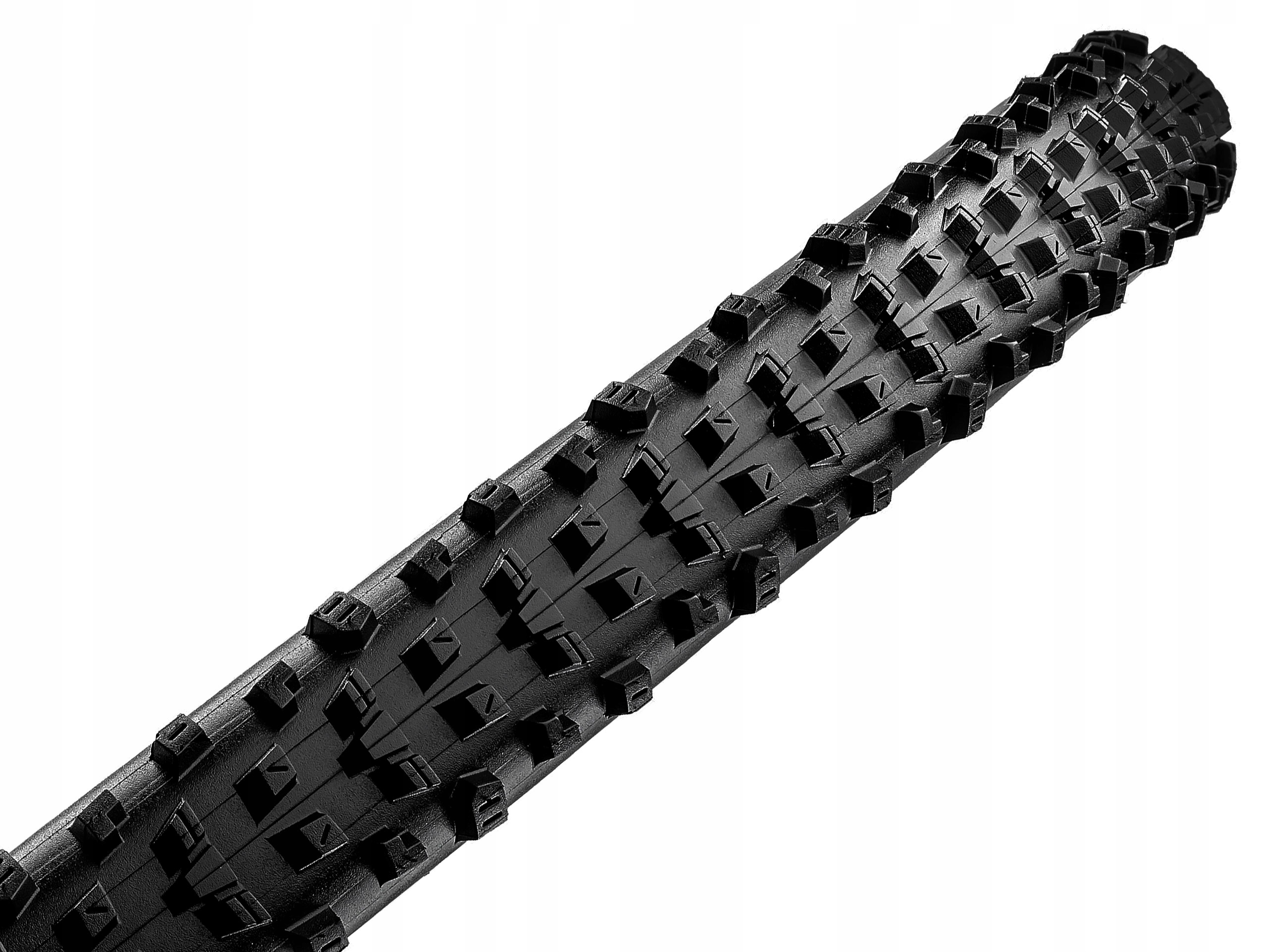 Wydajność na różnych nawierzchniach