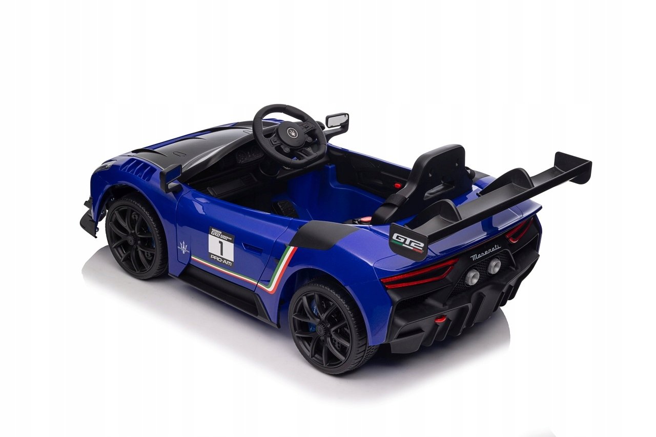 Wydajne silniki i akumulator 12V