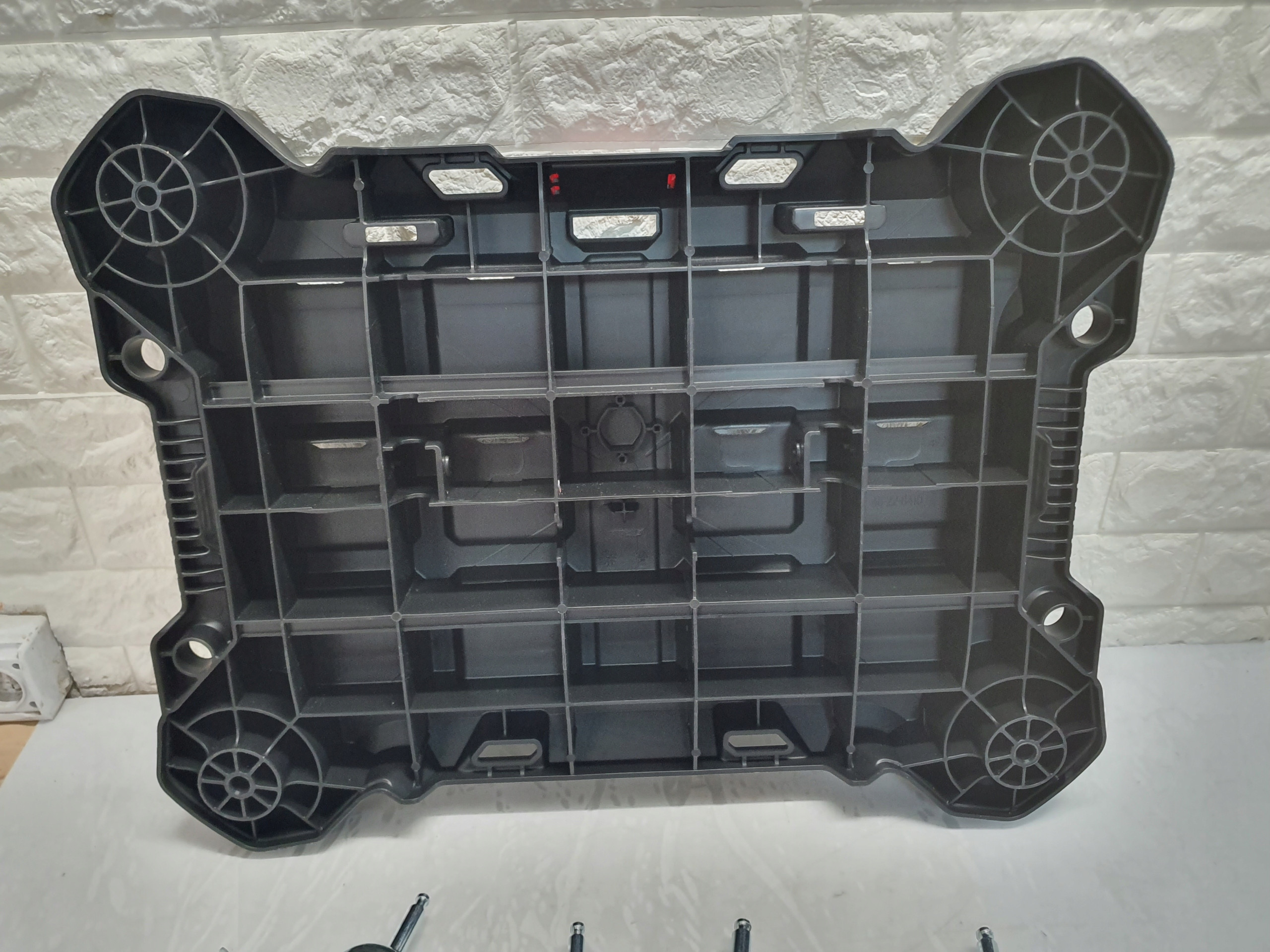 Modułowy system przechowywania PACKOUT™ – Elastyczność w organizacji narzędzi