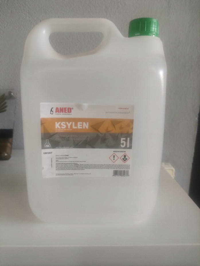 Właściwości i zalety rozpuszczalnika ksylenowego