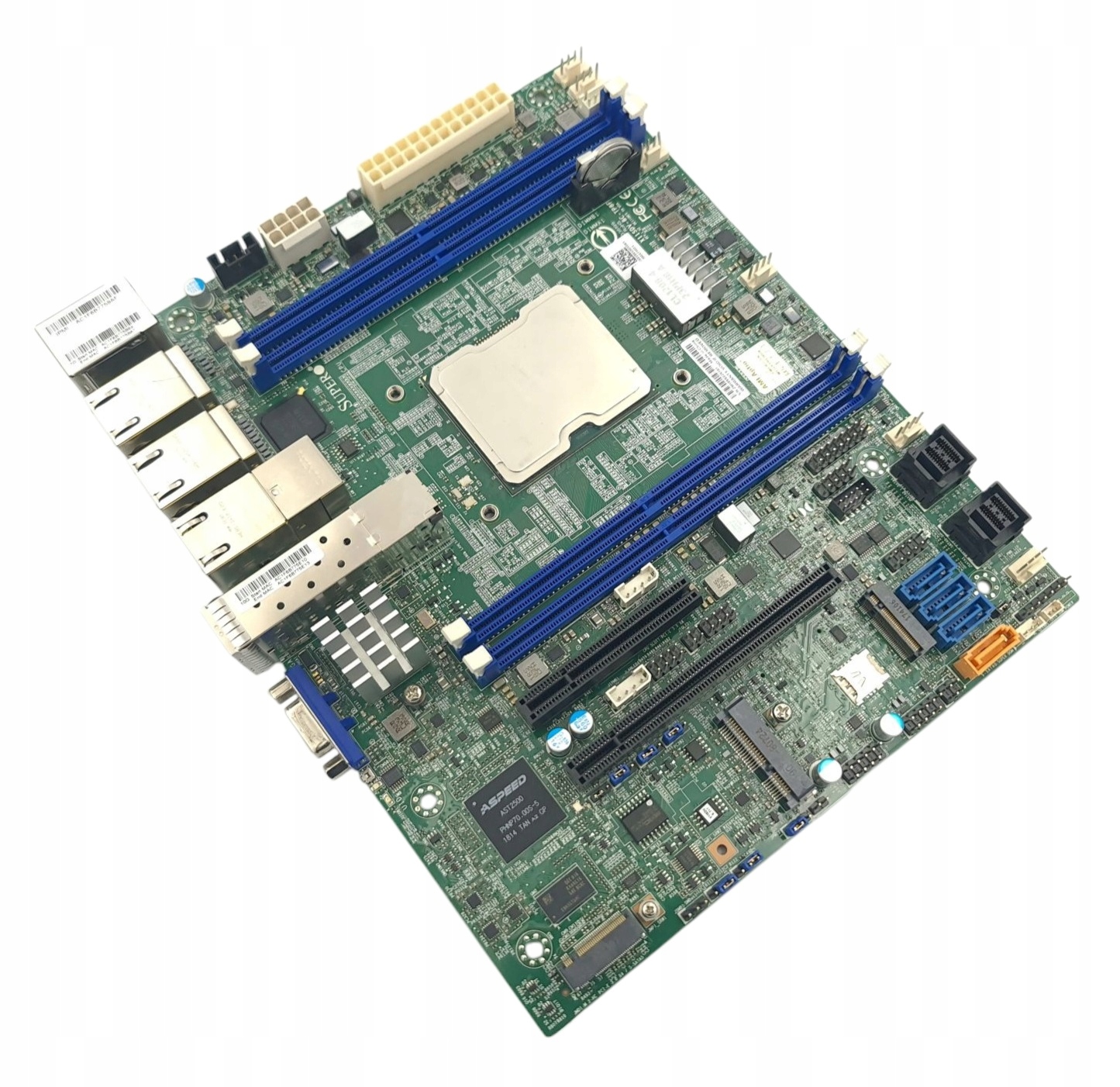 Płyta główna Supermicro MBD-X11SDV-8C-TP8F-O – Wydajność i niezawodność w jednym